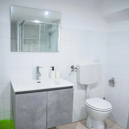Bed & Breakfast Belvedere Di Ciro' 3*