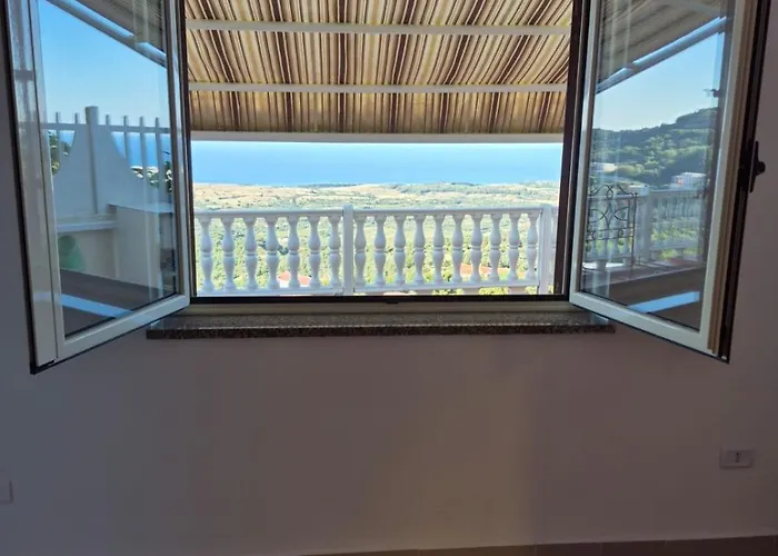 Nocleg ze śniadaniem Belvedere Di Ciro'